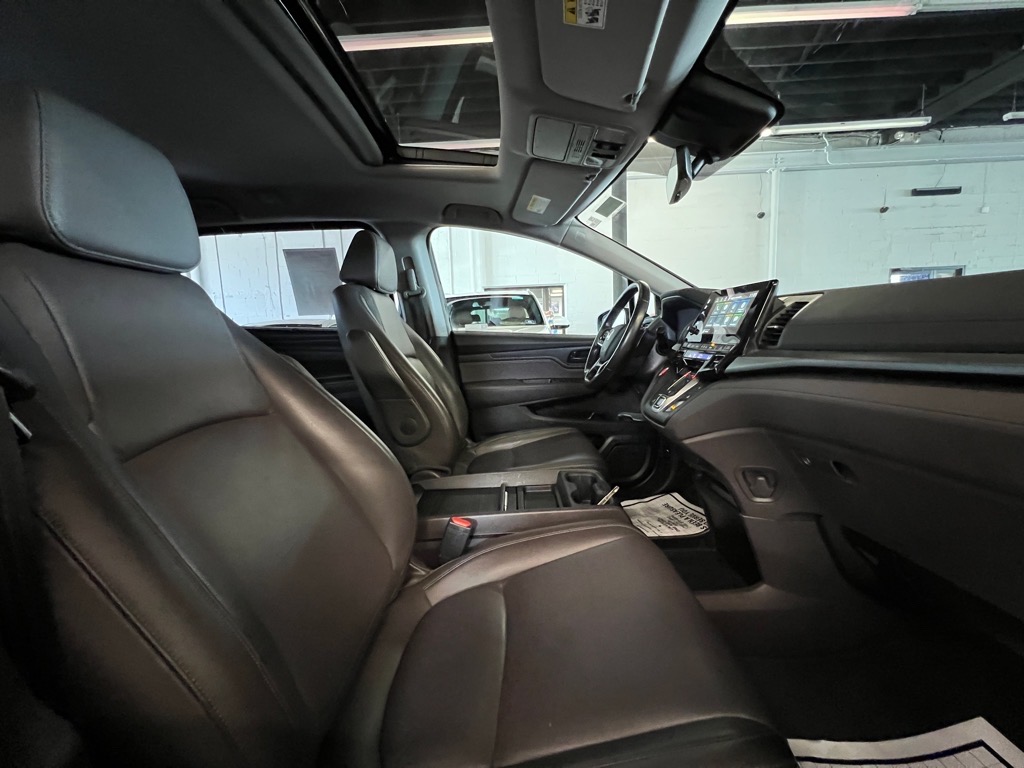 2018 Honda Odyssey EX-L photo 23