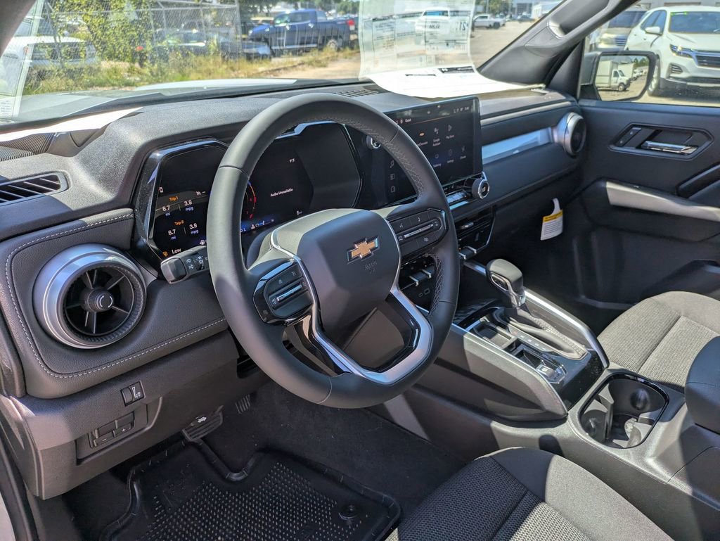 2026 Chevrolet Colorado LT photo 11