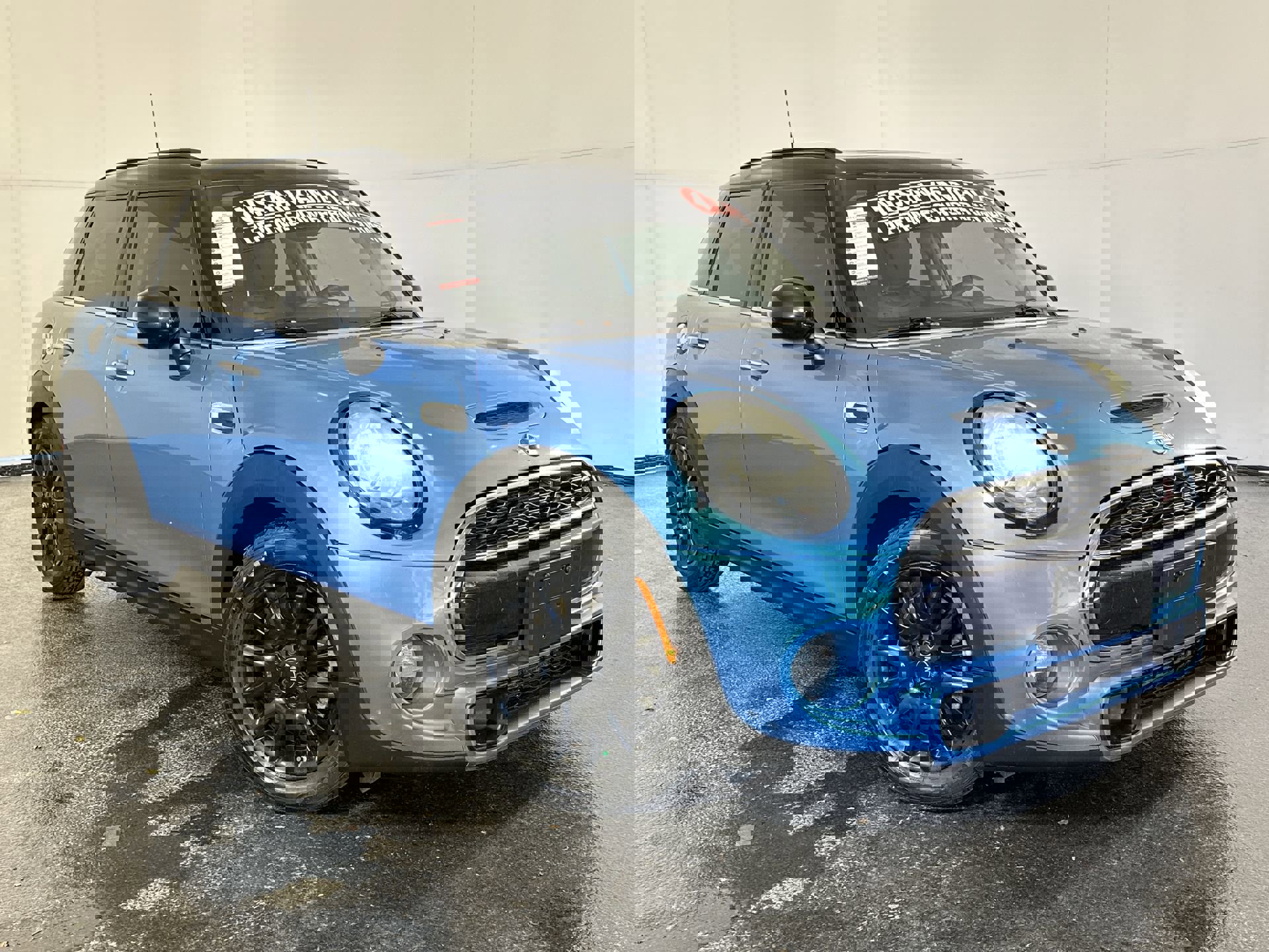 2017 MINI Cooper S's photo