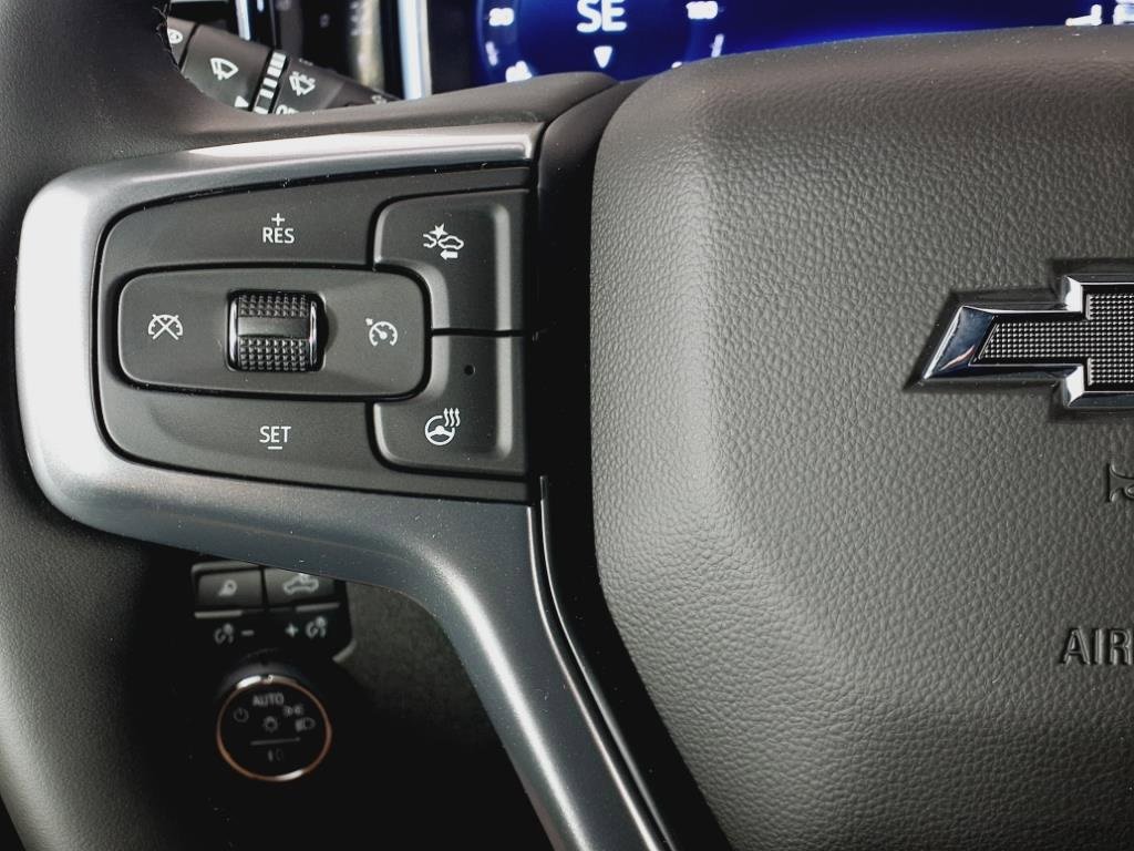 2025 Chevrolet Silverado 2500HD LT photo 6