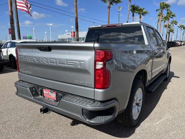 2023 Chevrolet Silverado 1500 Custom photo 5