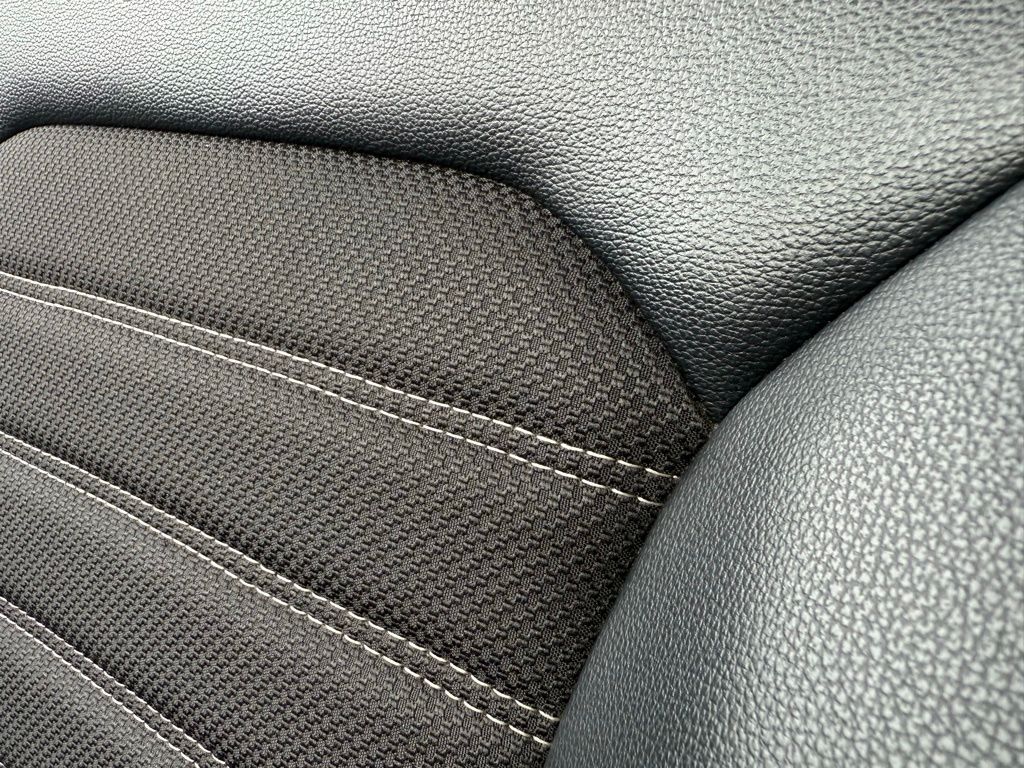2018 Ford Fusion SE photo 21