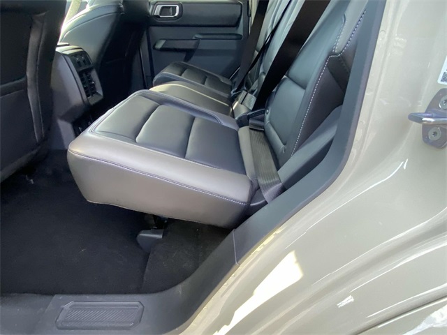 2025 Ford Bronco Outer Banks photo 9