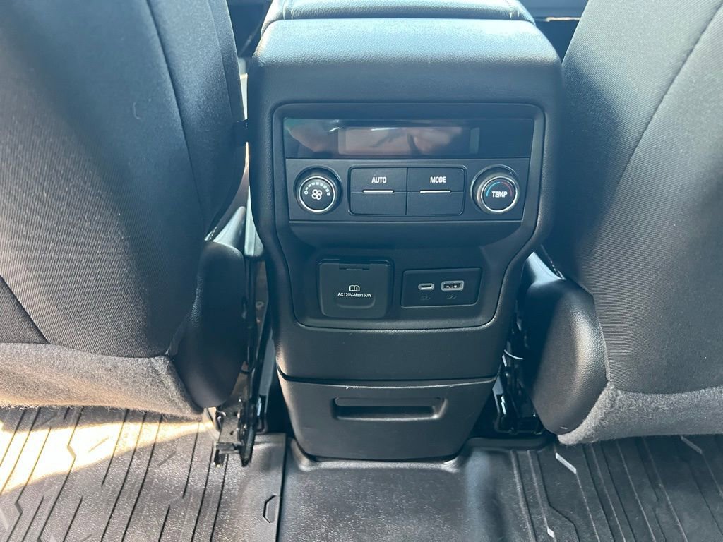 2022 Gmc Acadia SLE photo 15