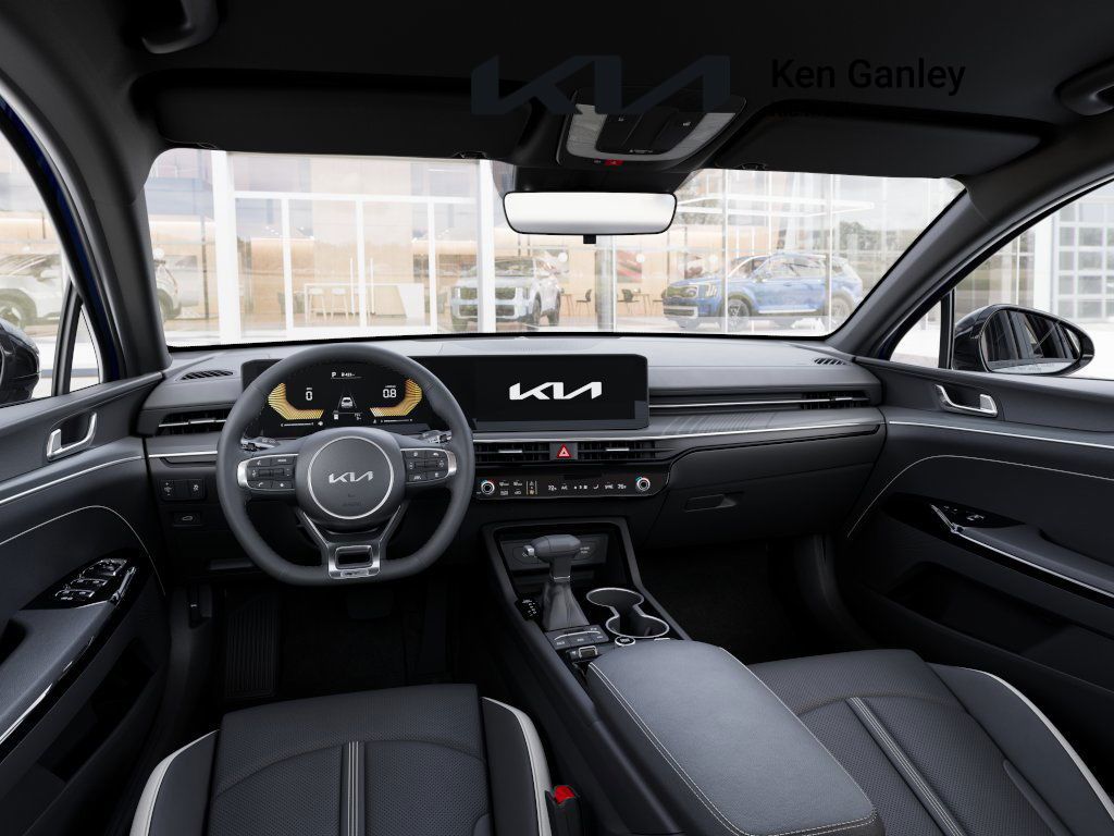 2026 Kia K5 GT-Line photo 12