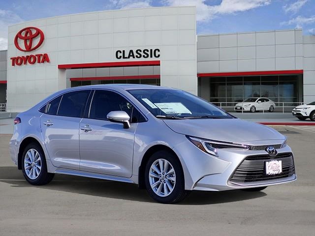 2026 Toyota Corolla XLE's photo