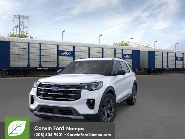 2025 Ford Explorer photo 2