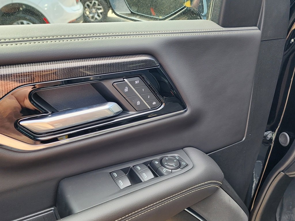 2025 Gmc Yukon photo 13