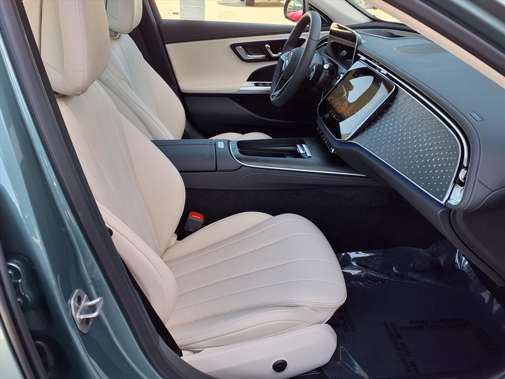 2026 Mercedes Benz E 350 4MATIC photo 15