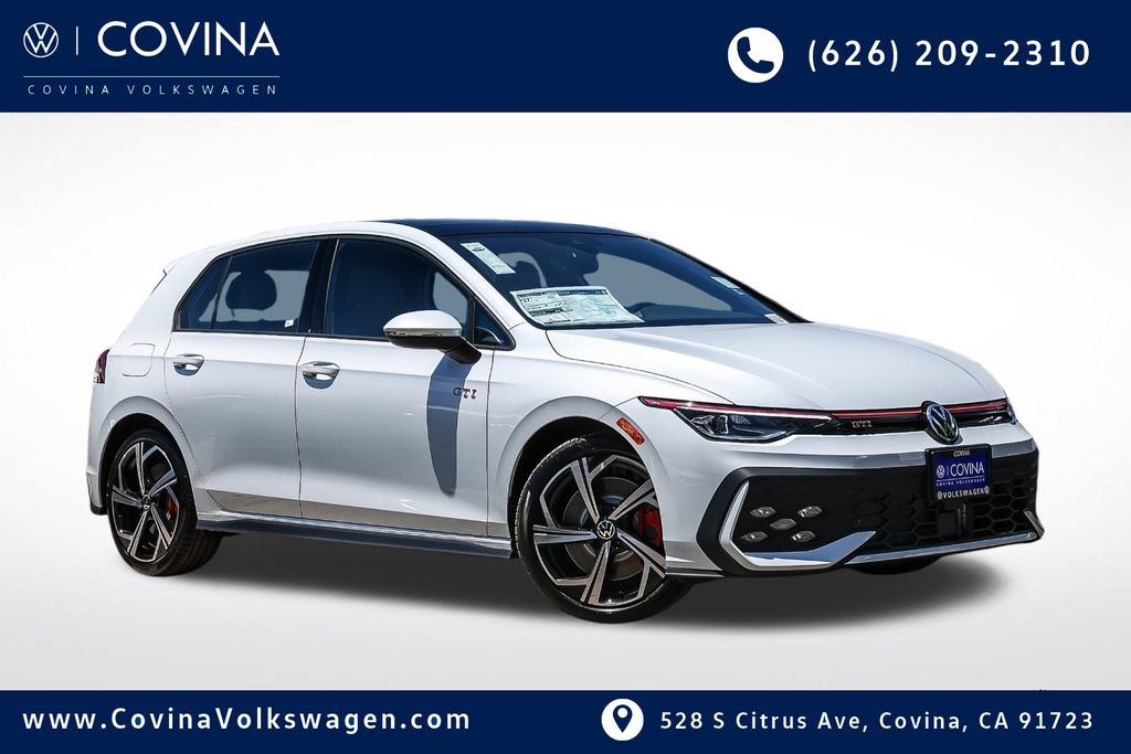 2025 Volkswagen Golf GTI SE's photo