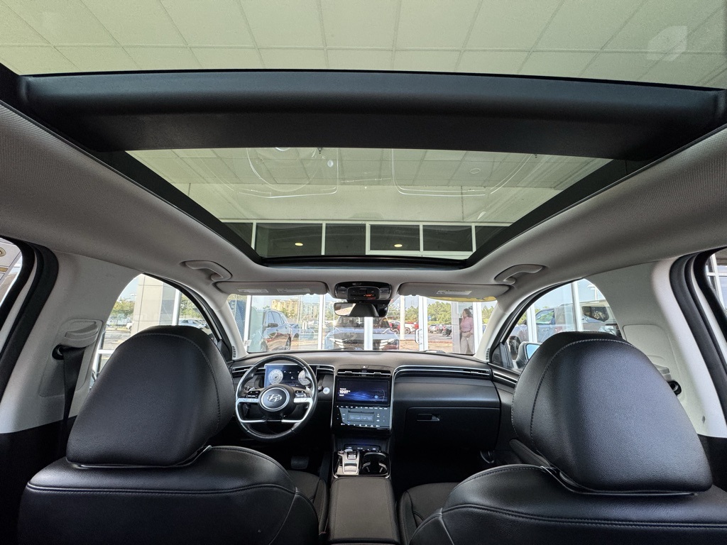 2024 Hyundai Tucson Limited photo 2