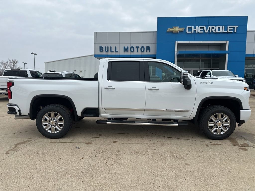 2026 Chevrolet Silverado 2500HD High Country's photo