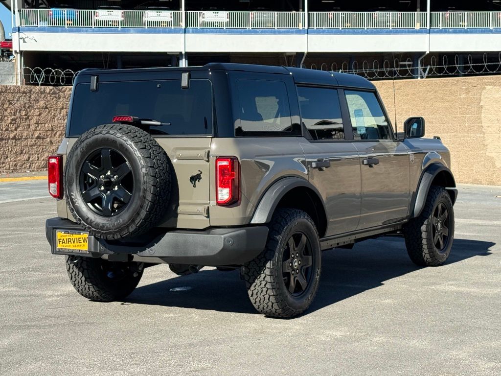 2025 Ford Bronco Big Bend photo 3