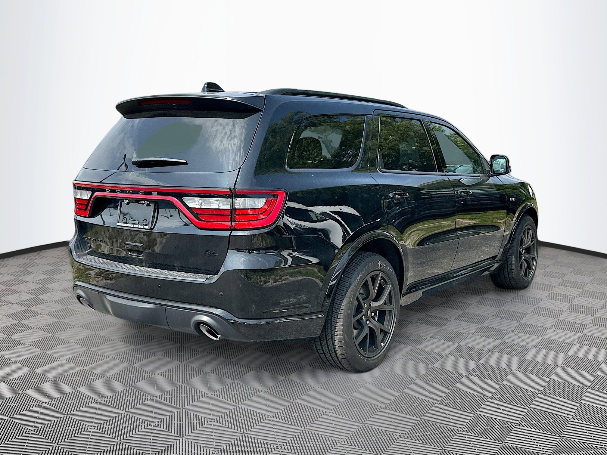 2025 Dodge Durango R/T Plus photo 4