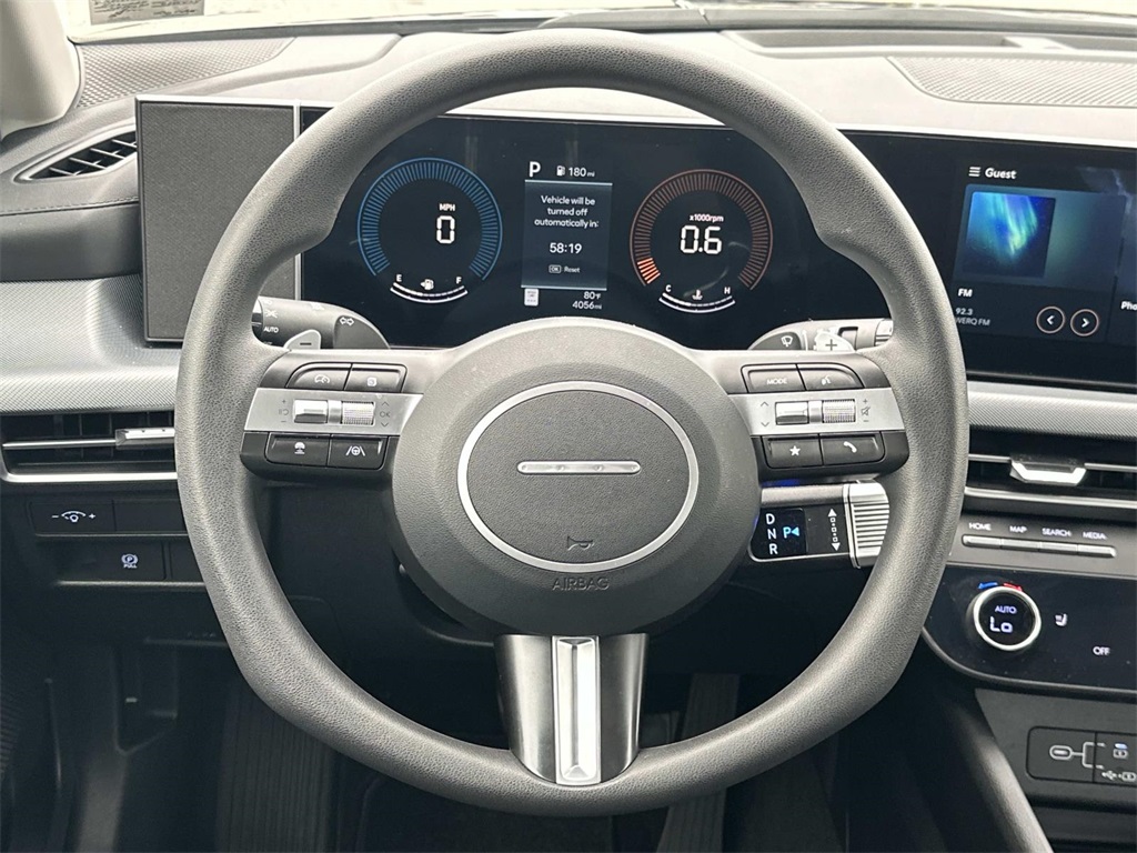 2025 Hyundai Sonata SEL photo 16