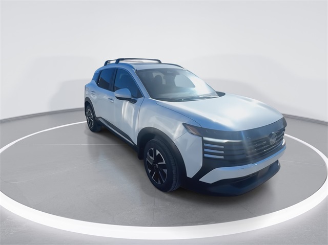 2025 Nissan Kicks SV photo 2