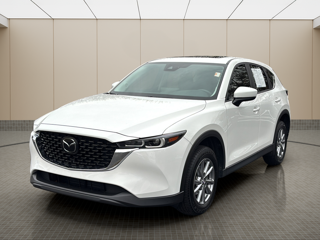 2023 Mazda CX-5 S Preferred package's photo