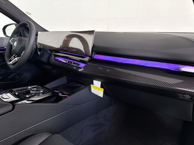 2026 Bmw 550e xDrive photo 28