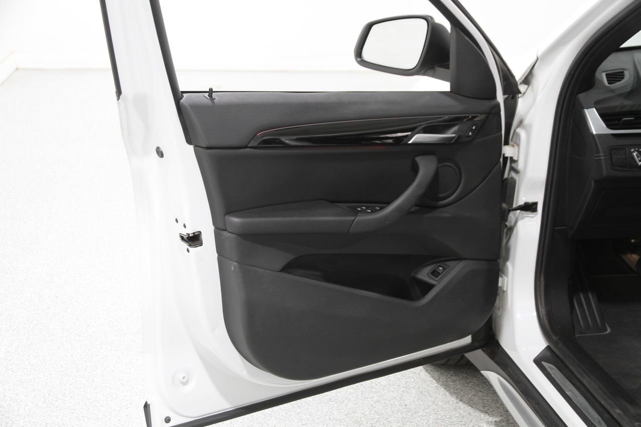 2021 Bmw X1 XDrive28i photo 4