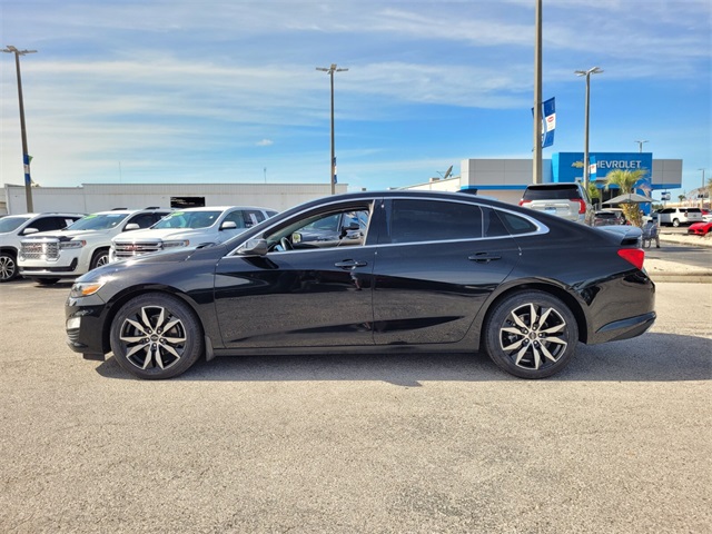 2021 Chevrolet Malibu RS photo 3