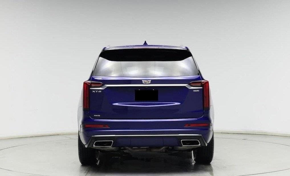 2025 CADILLAC XT6 - Image 2