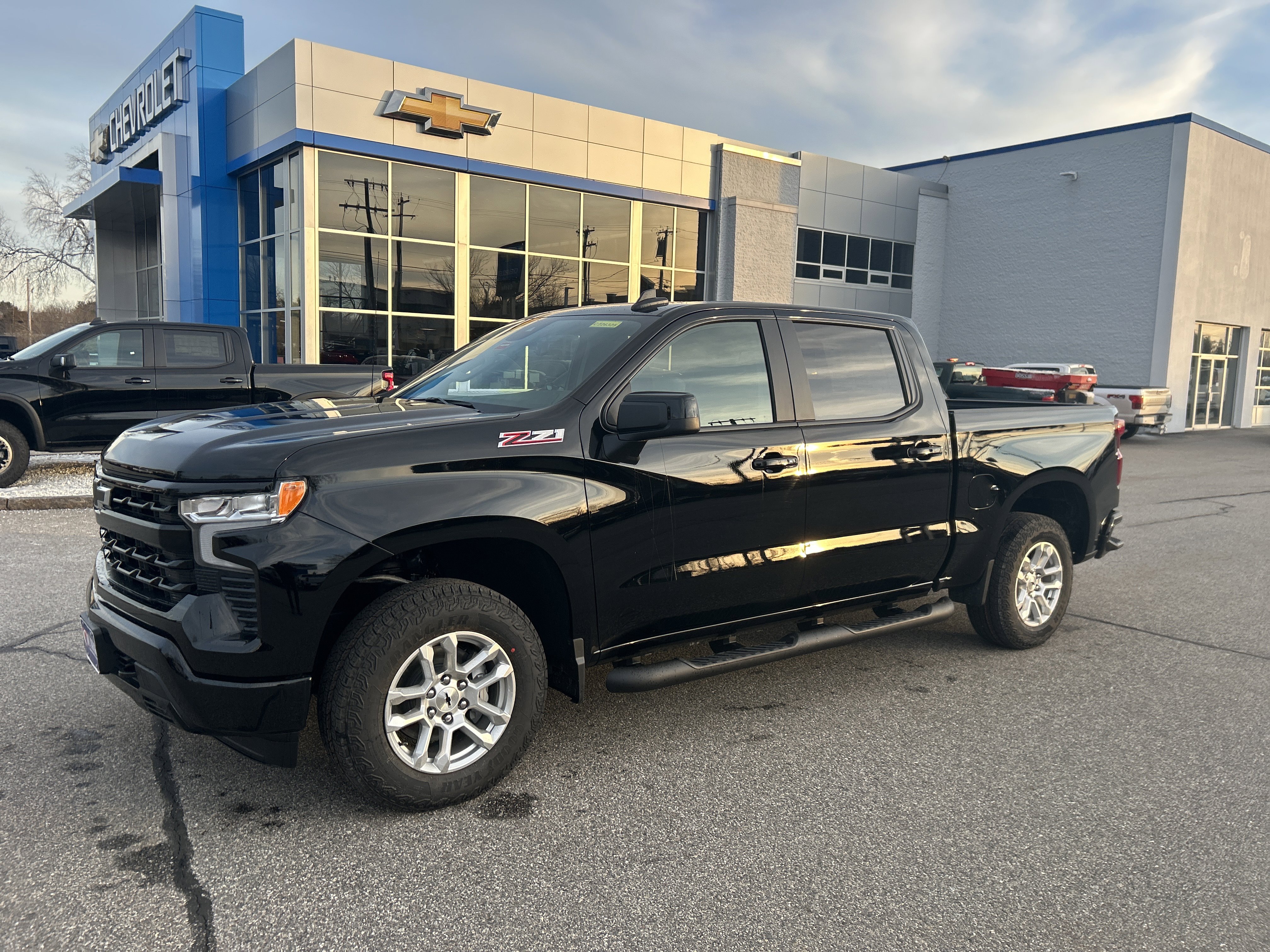 2026 Chevrolet Silverado Base's photo