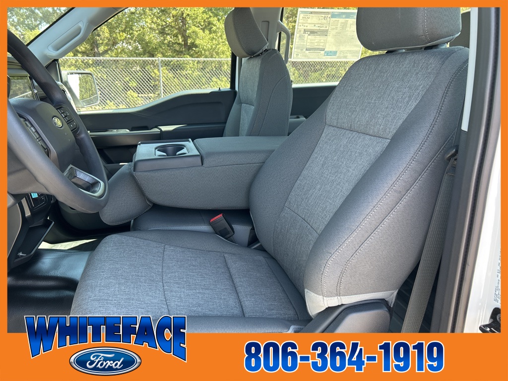 2025 Ford F-150 XL photo 14