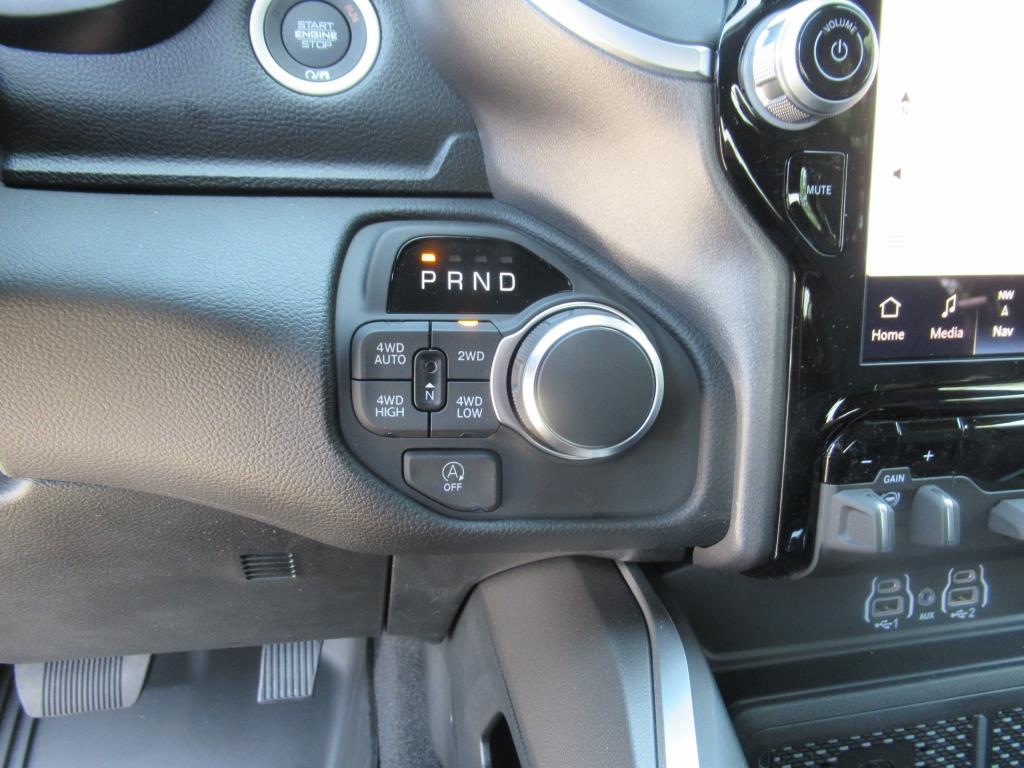 2025 Ram 1500 Big Horn Lone Star photo 25