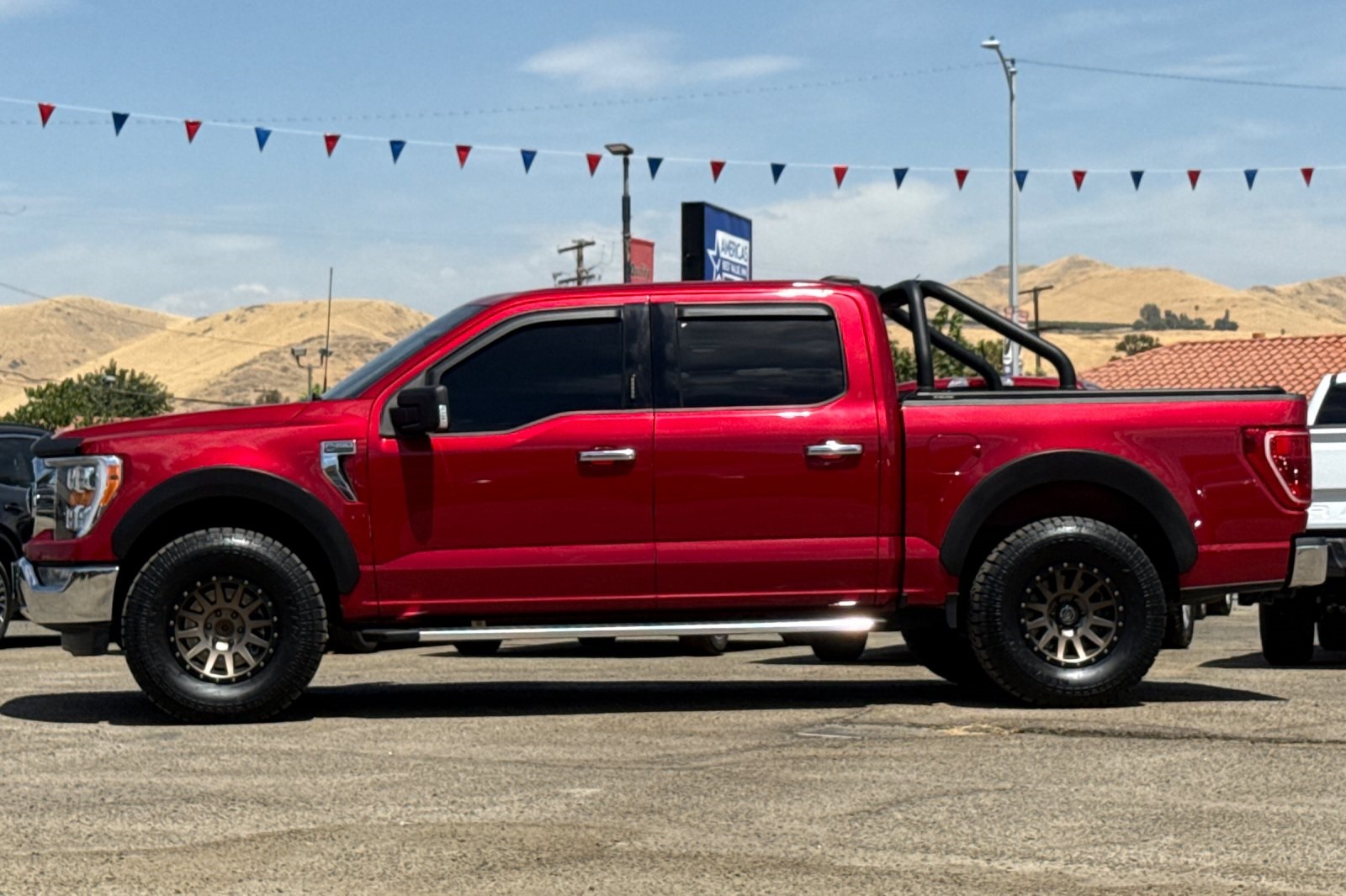 2022 Ford F-150 XLT photo 7