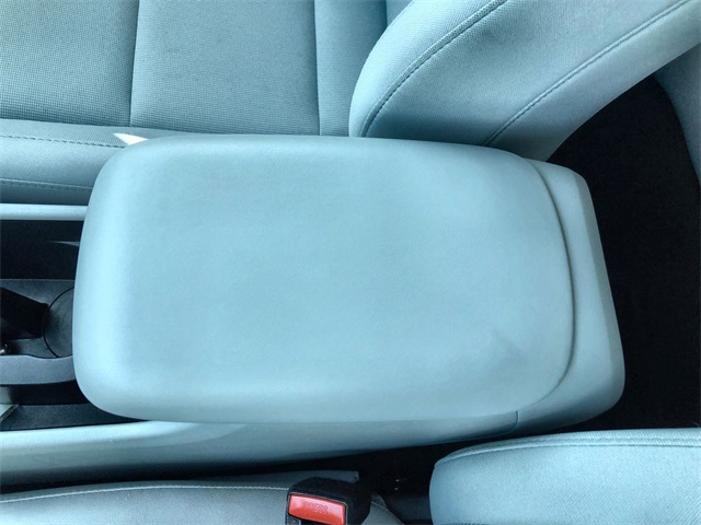 2025 Hyundai Kona SEL photo 8