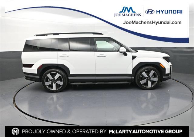 2026 Hyundai Santa Fe Limited's photo