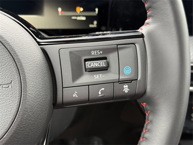 2025 Nissan Kicks SR photo 15