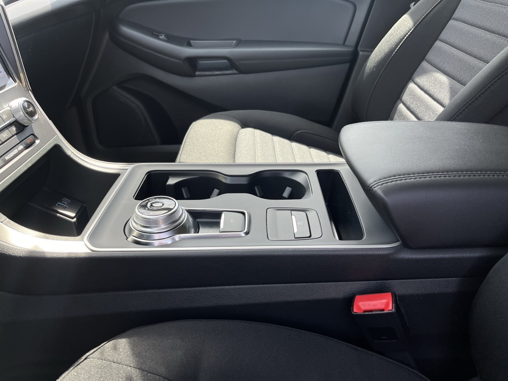 2024 Ford Edge SE photo 21