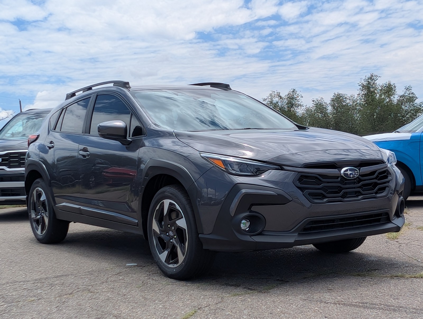 New 2025 MAGNEITE GRAY PEARL Subaru Limited image 1