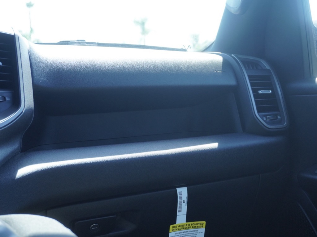 2026 Ram 1500 Warlock photo 31