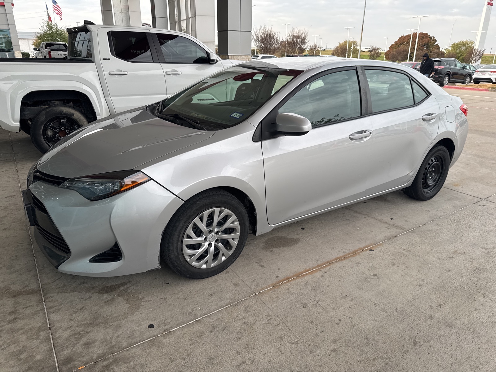 2018 Toyota Corolla LE's photo