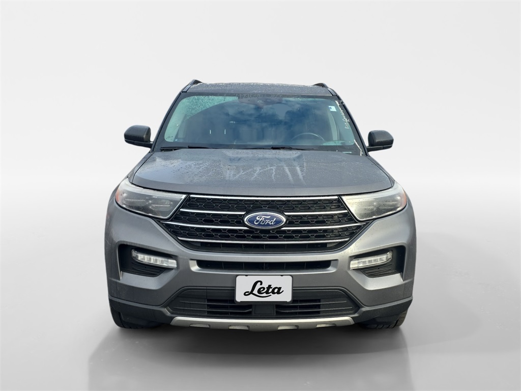 2021 Ford Explorer XLT photo 3