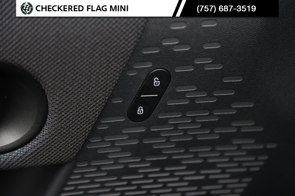 2025 Mini Cooper Hardtop S photo 17