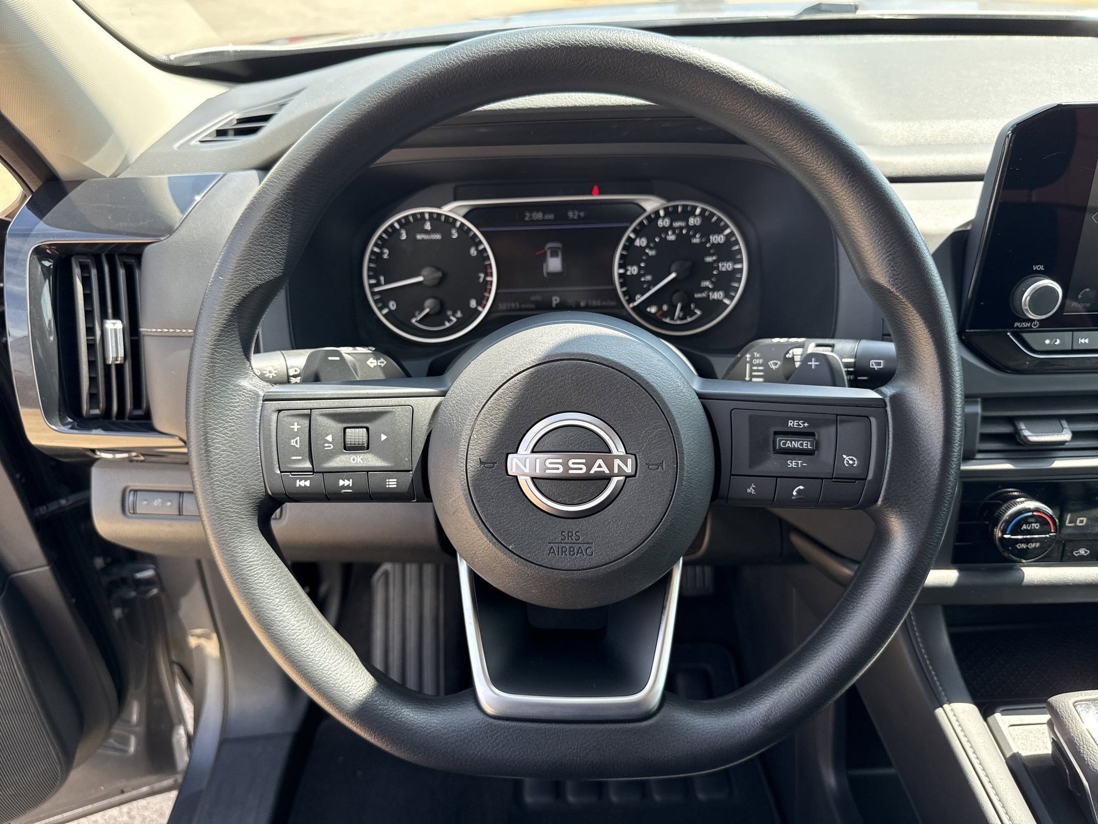 2023 Nissan Pathfinder S photo 15