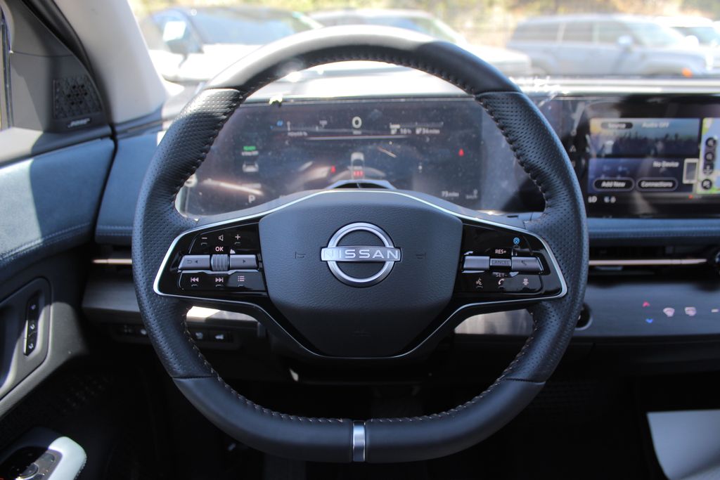 2024 Nissan ARIYA Platinum e-4ORCE photo 18