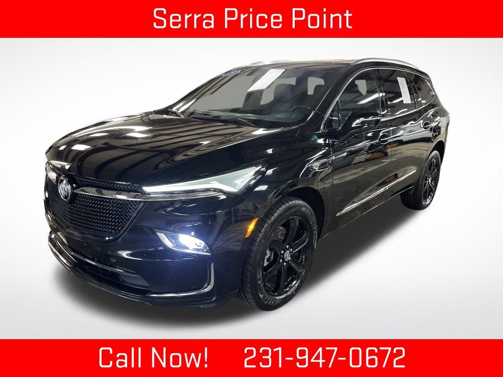 2023 Buick Enclave Essence's photo