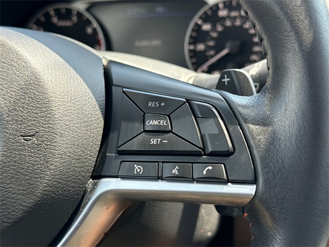 2022 Nissan Altima 2.5 SR photo 25
