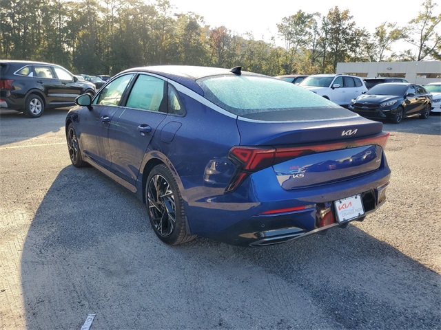 2025 Kia K5 GT-Line photo 4