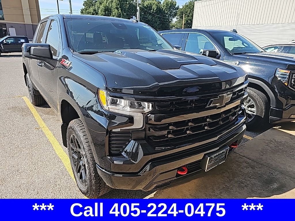 2025 Chevrolet Silverado 1500 LT Trail Boss photo 4