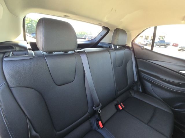 2025 Buick Encore GX Sport Touring photo 12