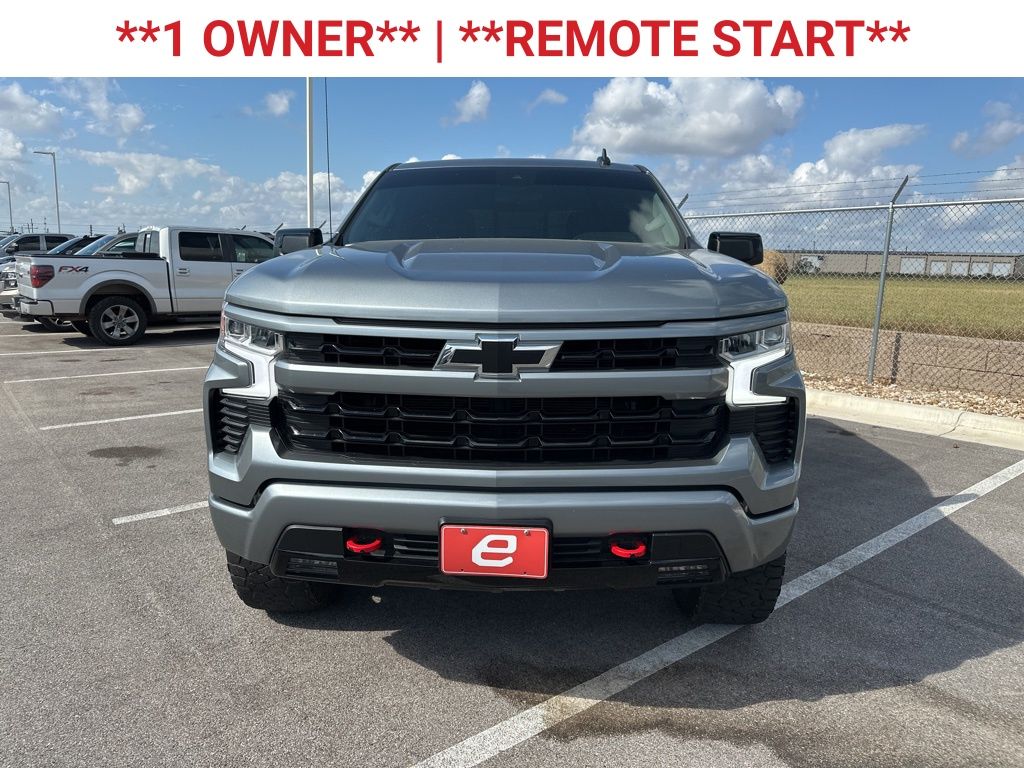 2024 Chevrolet Silverado 1500 RST photo 2