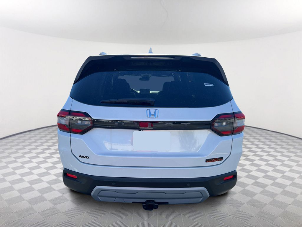 2025 Honda Pilot TrailSport photo 3