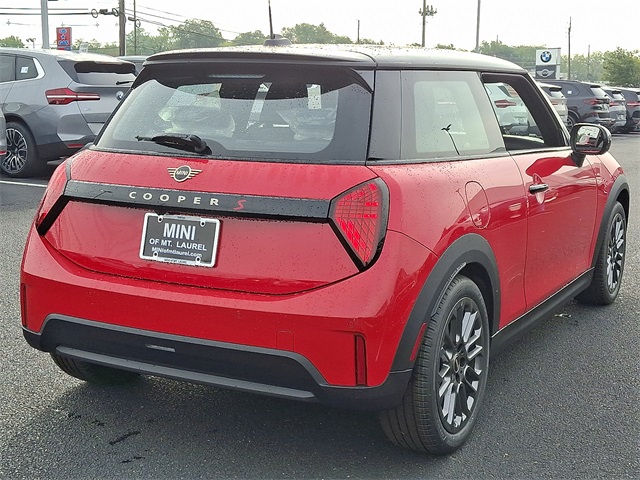 2026 Mini Cooper 2 Door Hardtop Signature photo 4