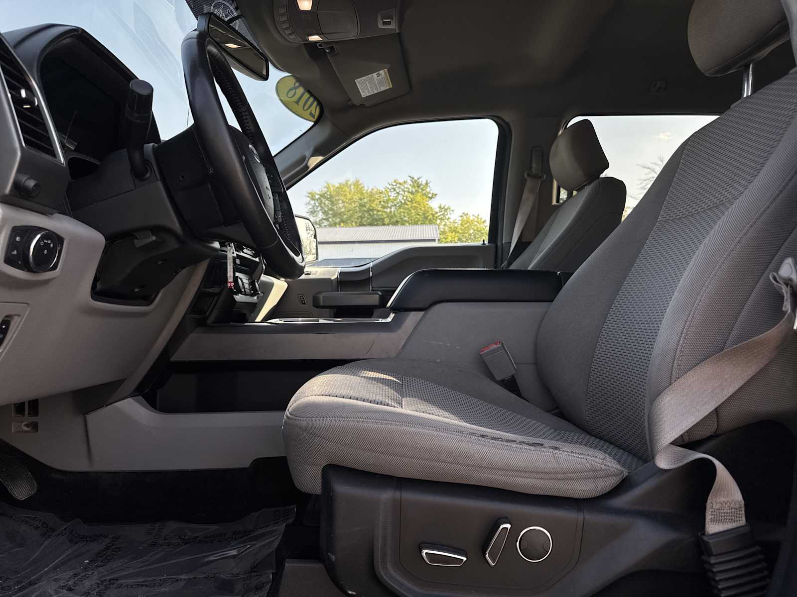 2018 Ford F-150 XLT photo 20
