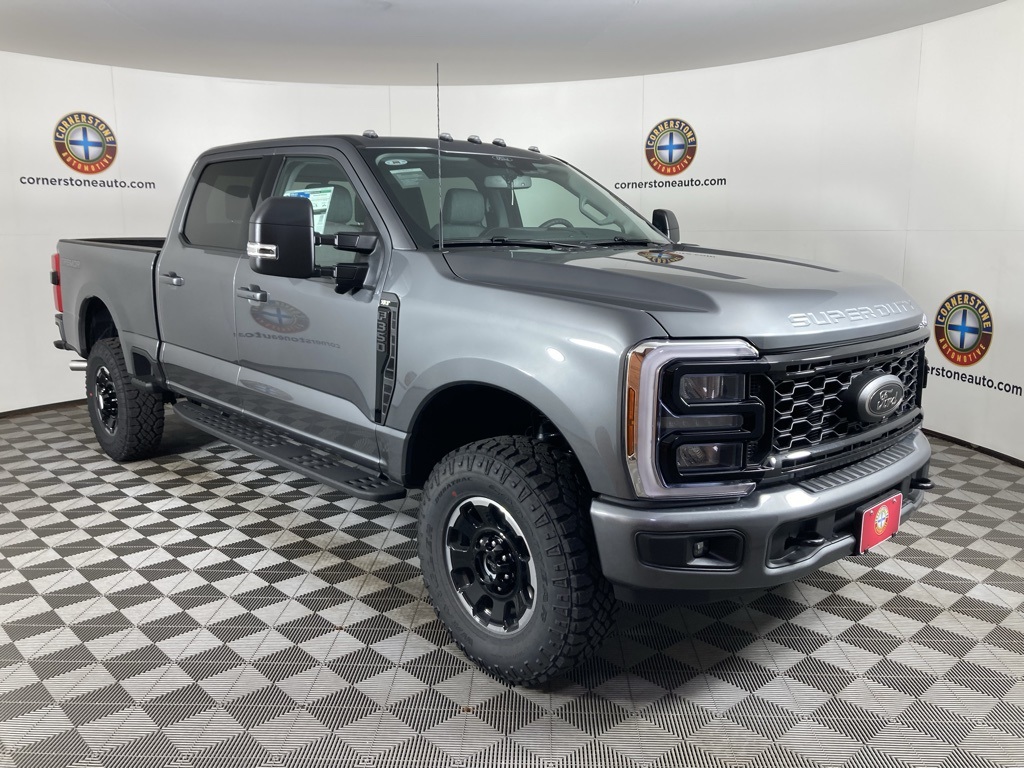 2025 Ford F-350 photo 17